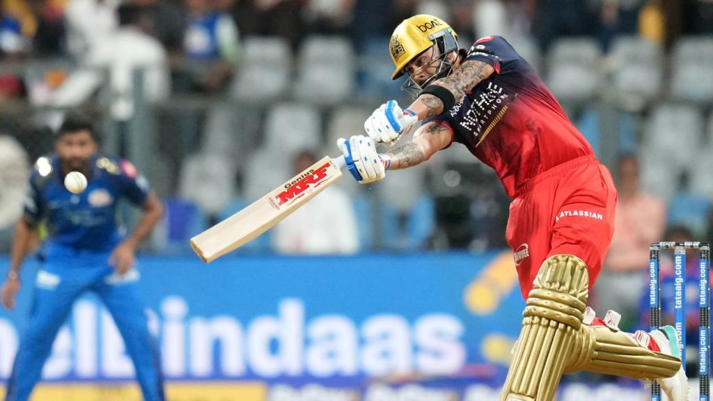 RCB Legend Virat Kohli Stamps Authority On Rohit Sharma's Mumbai Indians